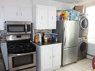 66 Russell St #3 — Photo 2