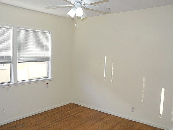 5th image of 10640 Bogue St