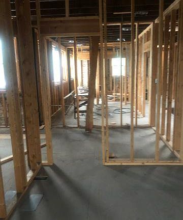 3rd image of 3908 W Grand Ave #1