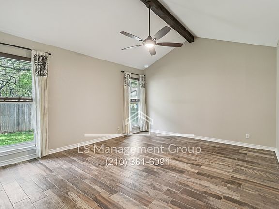 4th image of 13507 Carlton Oaks