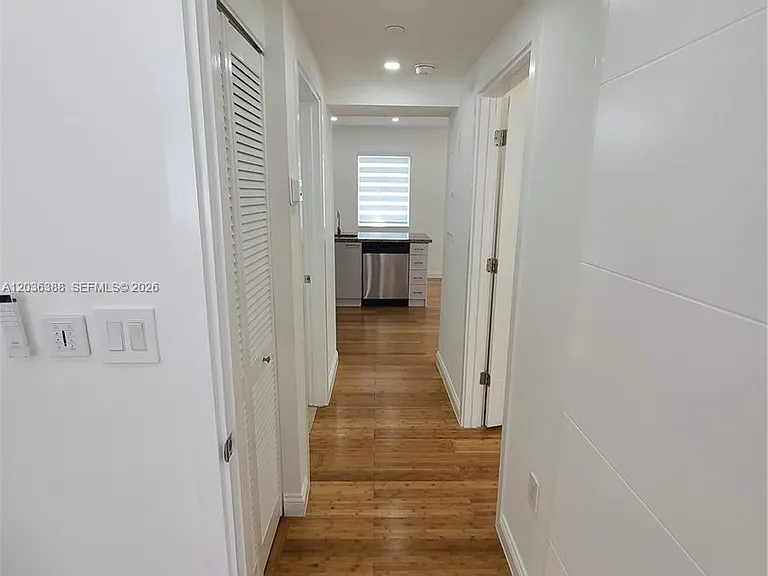825 Michigan Ave #3 — Photo 39