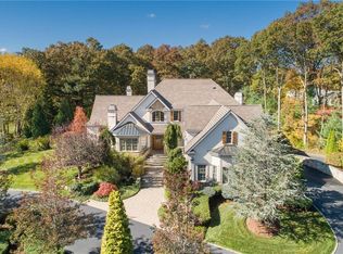 31 Indian Hill Rd, Warwick, RI 02886