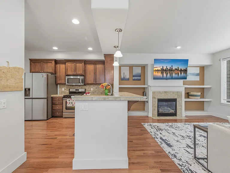 10565 NE Avery Way — Photo 5