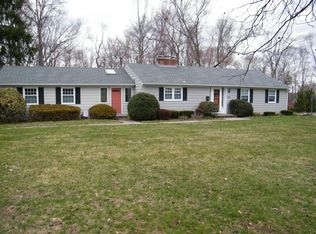 130 Hickory Ln, Naugatuck, CT 06770