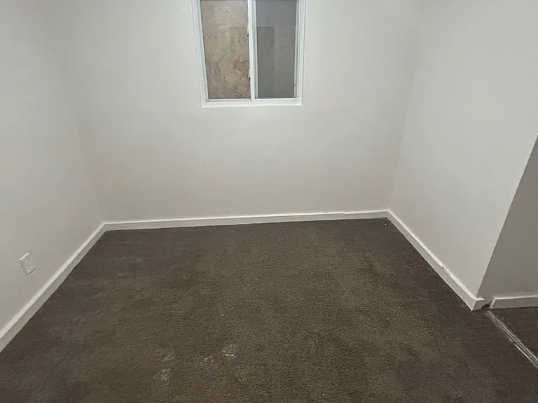 30 Saint Gregory Dr — Photo 2