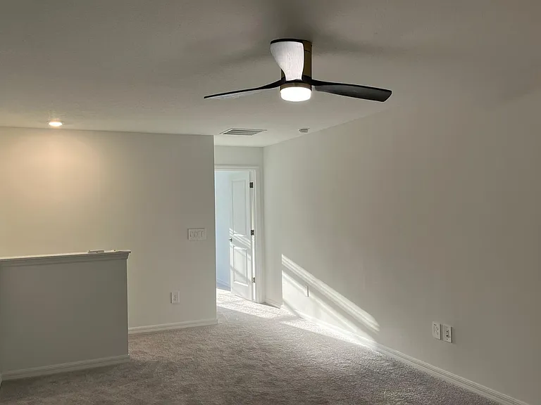 10042 Trumpet Honeysuckle Way — Photo 17