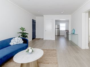 1604 S Bronson Ave #4, Los Angeles, CA 90019