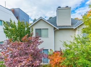 4848 40th Ave SW UNIT B, Seattle, WA 98116