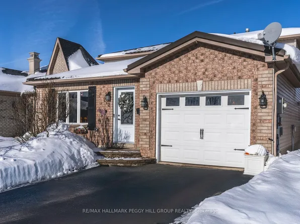 222 Country Ln, Barrie, ON L4N 0W1