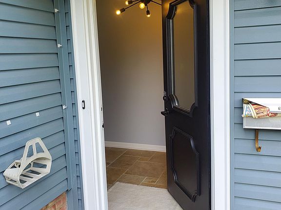 5th image of 6208 Jamestowne Dr