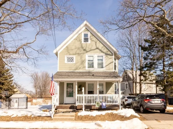 240 Bowdoin St, Winthrop, MA 02152