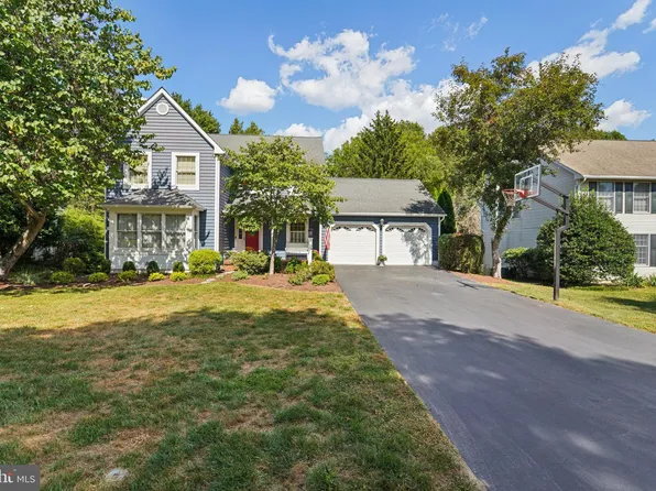 9886 NE Century Dr, Ellicott City, MD 21042