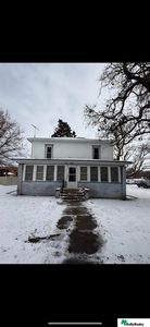 220 S Pine St, Friend, NE, 68359