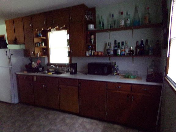 4th image of 3521 S Osage Ave