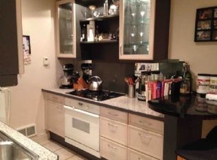 2242 N Geneva Ter, Chicago, IL 60614