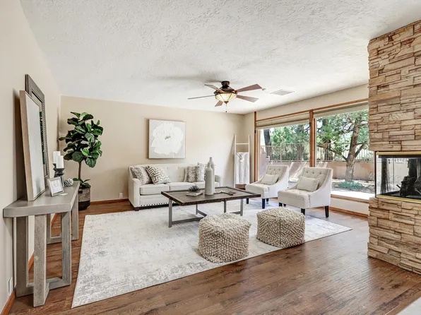 338 Whiteoaks Dr NE, Albuquerque, NM 87122