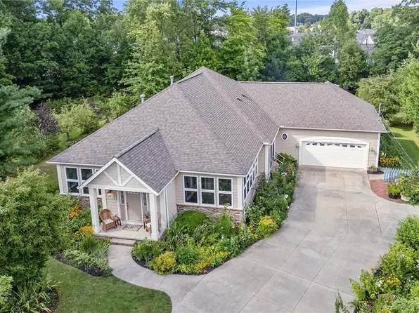 7224 Rosedale Dr, Concord Township, OH 44060