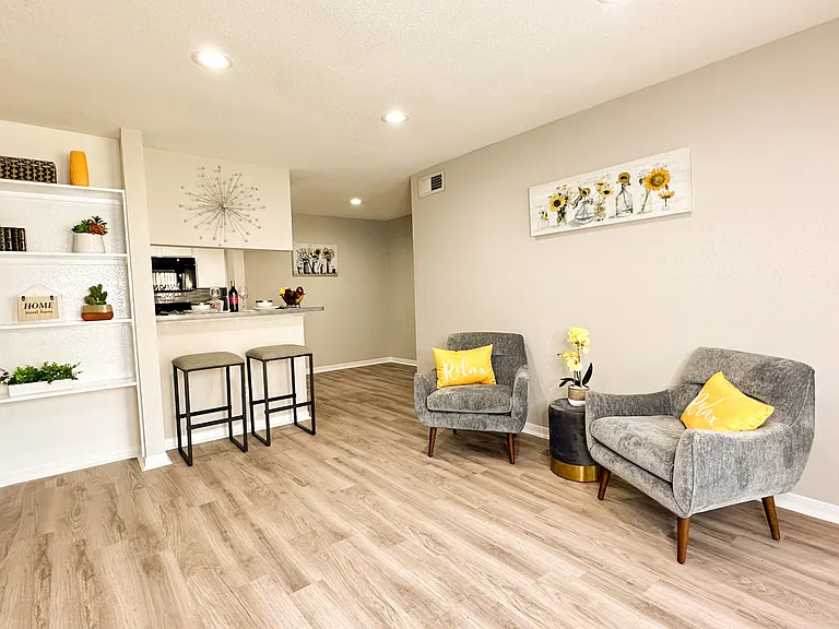 The Park @ Live Oak Apartments — Photo 93