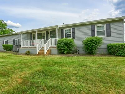 853 McElhaney Rd, Freedom, PA, 15042