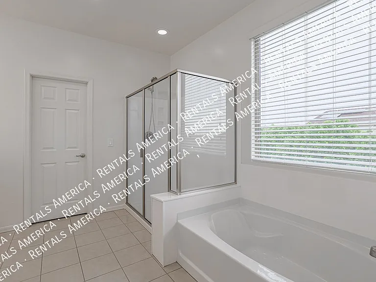 21948 N 98th Dr — Photo 23