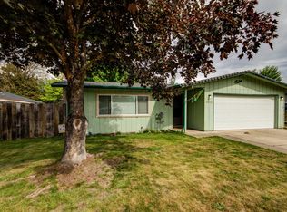 2672 N Keene Way Dr, Medford, OR 97504