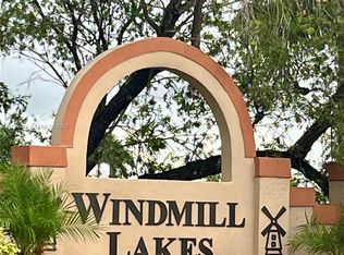 Windmill Lakes, Hollywood, FL 33025