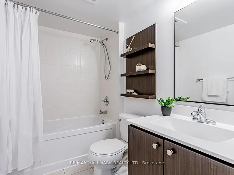2015 Sheppard Ave E #1905 — Photo 18