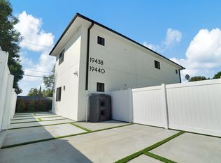 19442 Strathern St #19440, Reseda, CA 91335