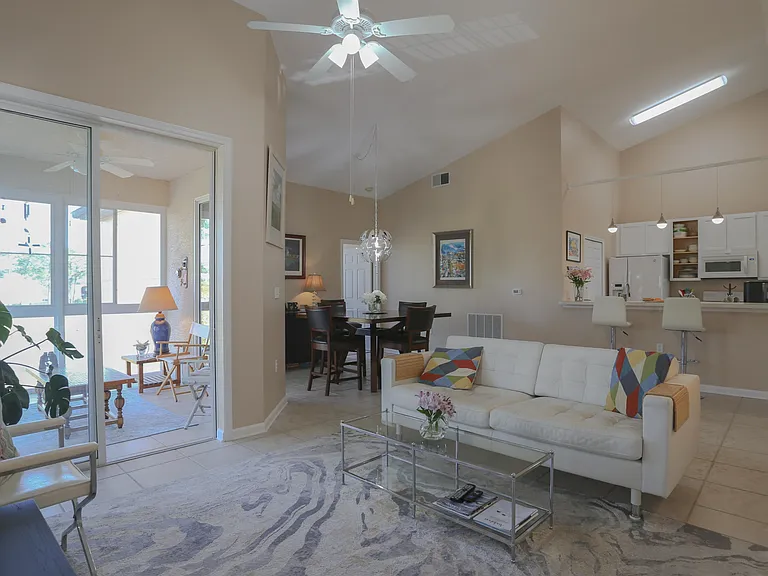 1401 Carnoustie Ct — Photo 45
