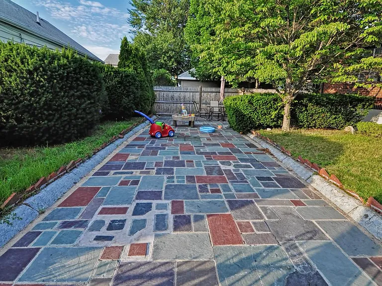 86 Fowler Ave — Photo 4