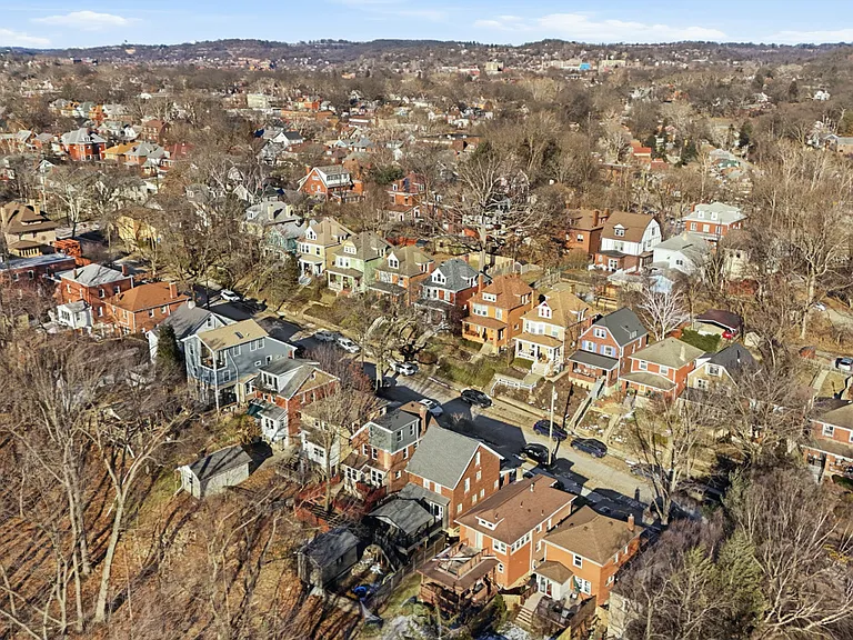 1424 Macon Ave — Photo 40