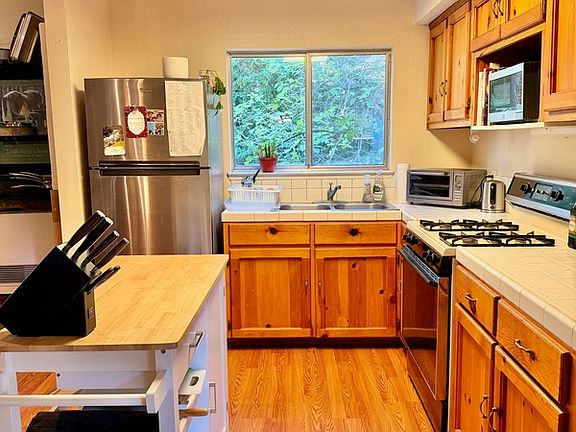 4th image of 11267 Butler Rd