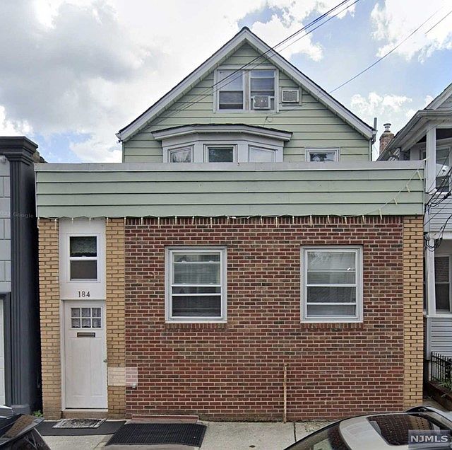 184 9th St Passaic Nj 07055 Zillow 4973