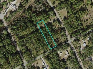 2555 Oak St, Carrabelle, FL 32322