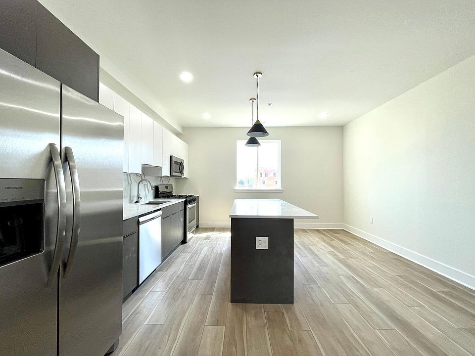 1st image of 2502 E Tioga St #A1o