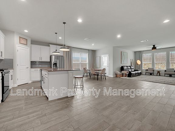 3rd image of 14225 Lapetus Dr
