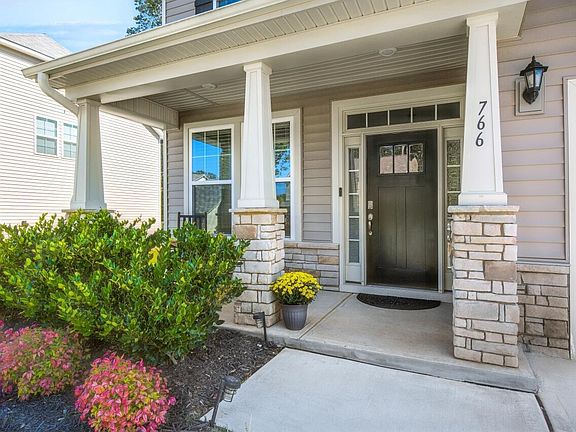 3rd image of 766 Heartpine Dr