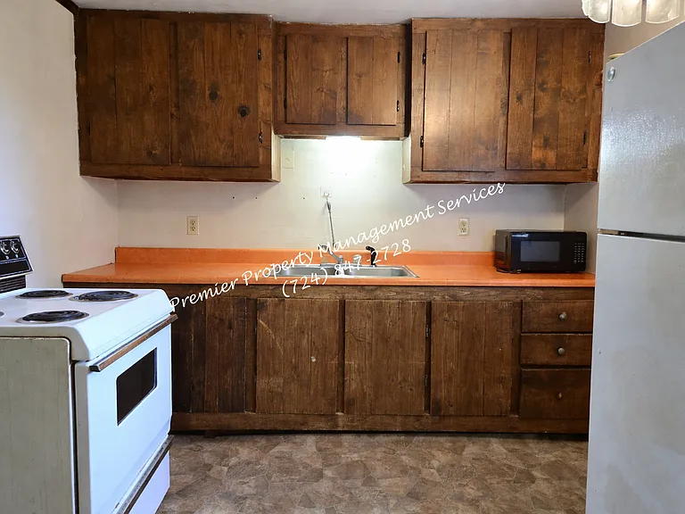 133 Kennard Rd #1 — Photo 6