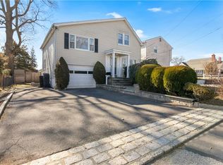 124 Locust Ave, Scarsdale, NY 10583