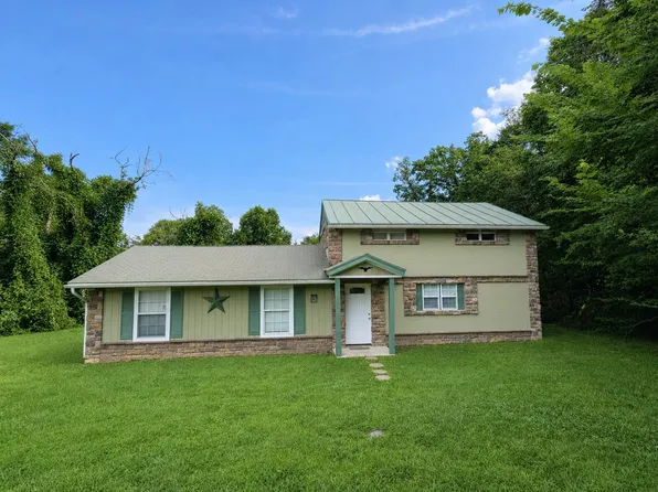 8879 Us Highway 211 W, Luray, VA 22835