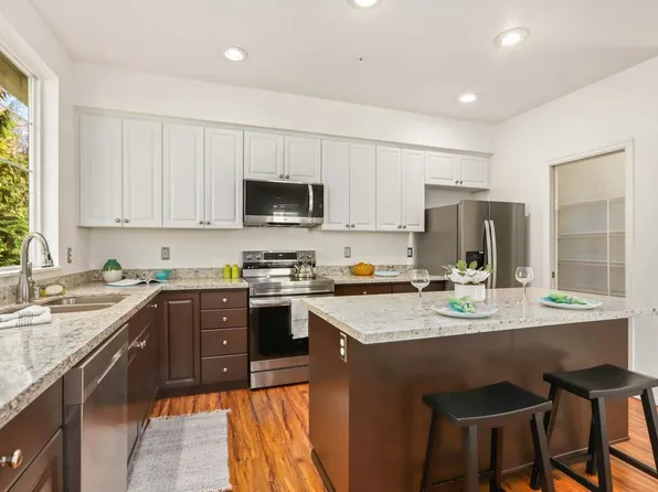 13000 Admiralty Way APT G101, Everett, WA 98204
