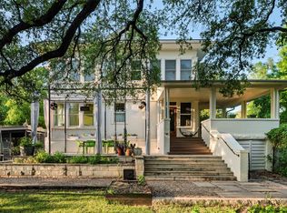 1305 W 22nd St, Austin, TX 78705