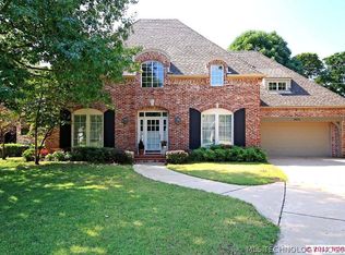 5418 E 105th Pl, Tulsa, OK 74137