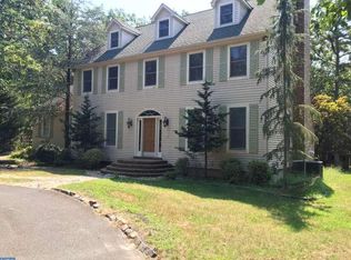 660 Tabernacle Rd, Medford, NJ 08055