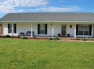 1745 Dowdle Rd, Caledonia, MS 39740