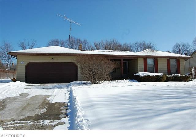 1st image of 6701 Applewood Blvd