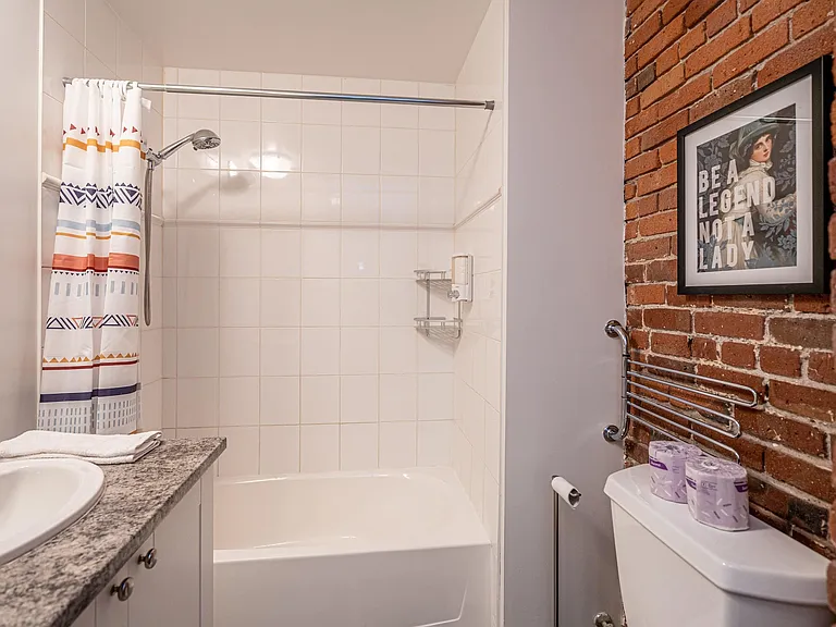 518 Beatty St #303 — Photo 19
