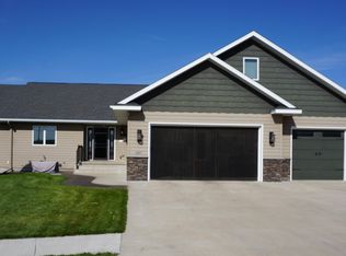 1267 Cherry Dr NE, Watertown, SD 57201