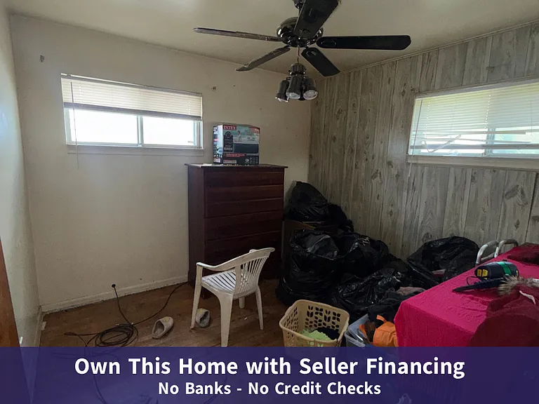 501 E Marengo Ave — Photo 15