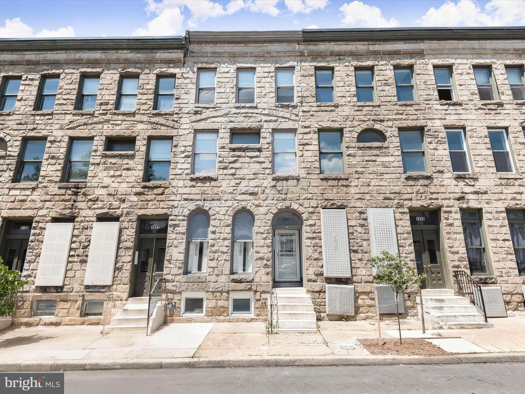 1824 Saint Paul St, Baltimore, MD